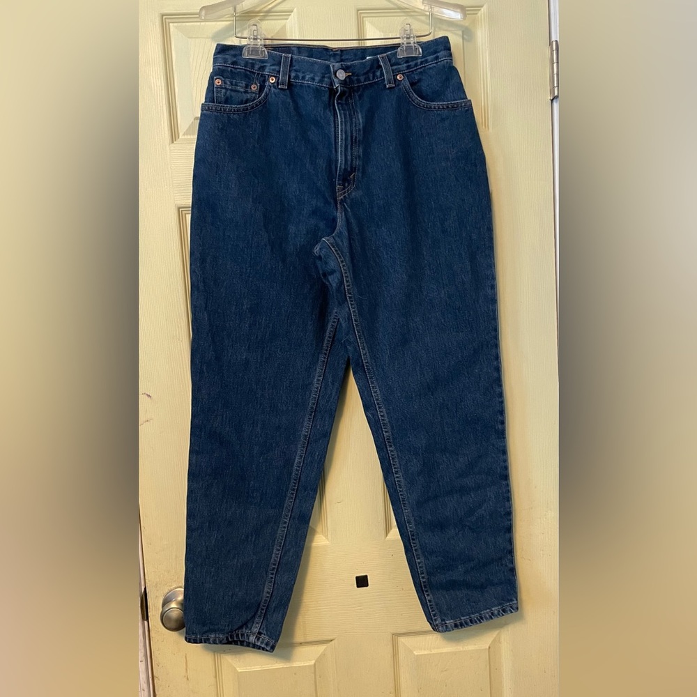 Women’s Levi’s 550 jeans